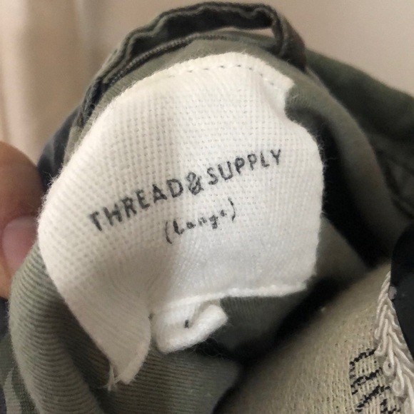 Camo zip up light jacket - Picture 3 of 5